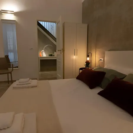 Guest house R-home Exclusive *